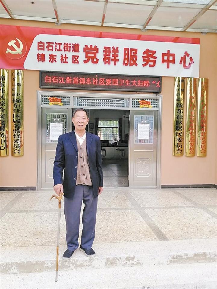 张远最新阳光照片，温馨日常的捕捉