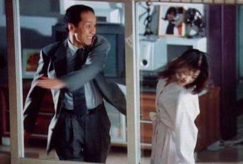 不要和陌生人说话演员,不要和陌生人说话演员，拥抱科技新纪元——智能语音助手