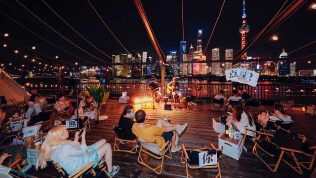 上海夜生活热门区域更新排行,星光夜游与温情体验