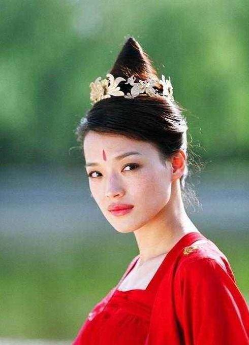 隋唐演义女演员名单，小巷深处的演艺星辰闪耀者