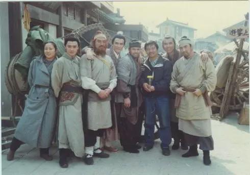 阮小七演员，演技与角色的深度剖析