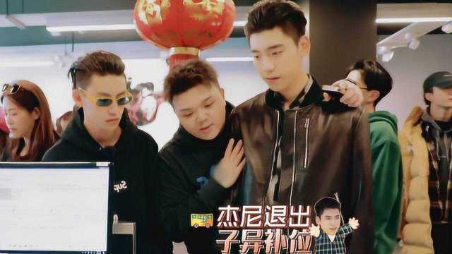 探索小巷深处的综艺魅力，最新综艺节目与特色小店盘点